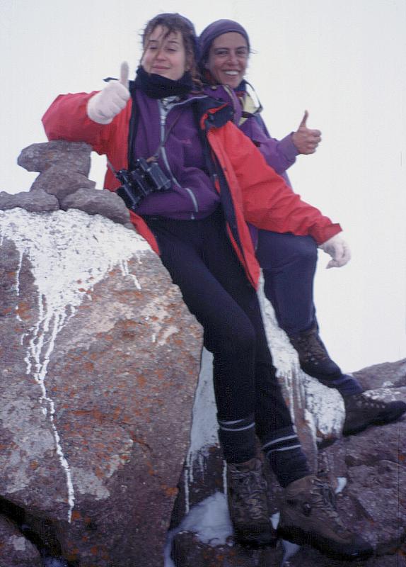 Holga y Ana en el Lenana Peak